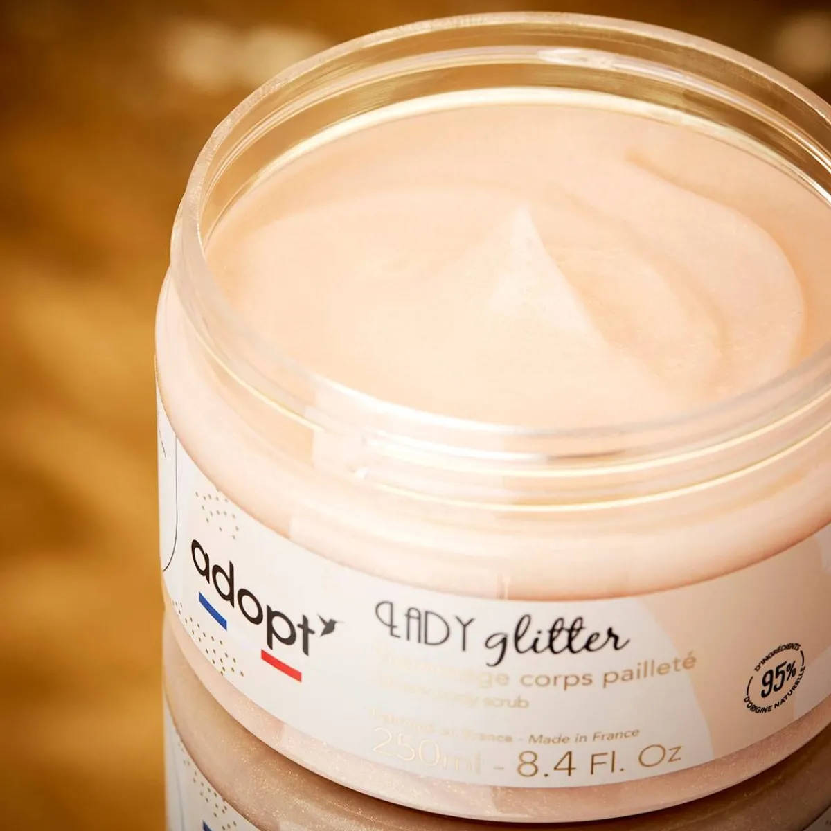 lady_glitter_2-3.webp Adopt Lady Glitter^ Lady Glitter