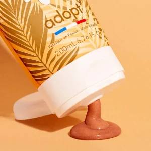 Adopt Monoi Blanc^ Moisturising