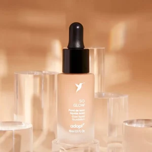 Adopt So Glow^ Foundation